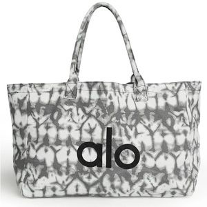 ALO YOGA TOTE BAG